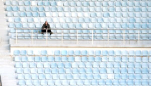 Κάθε Σαββατοκύριακο και λιγότερος κόσμος στα γήπεδα