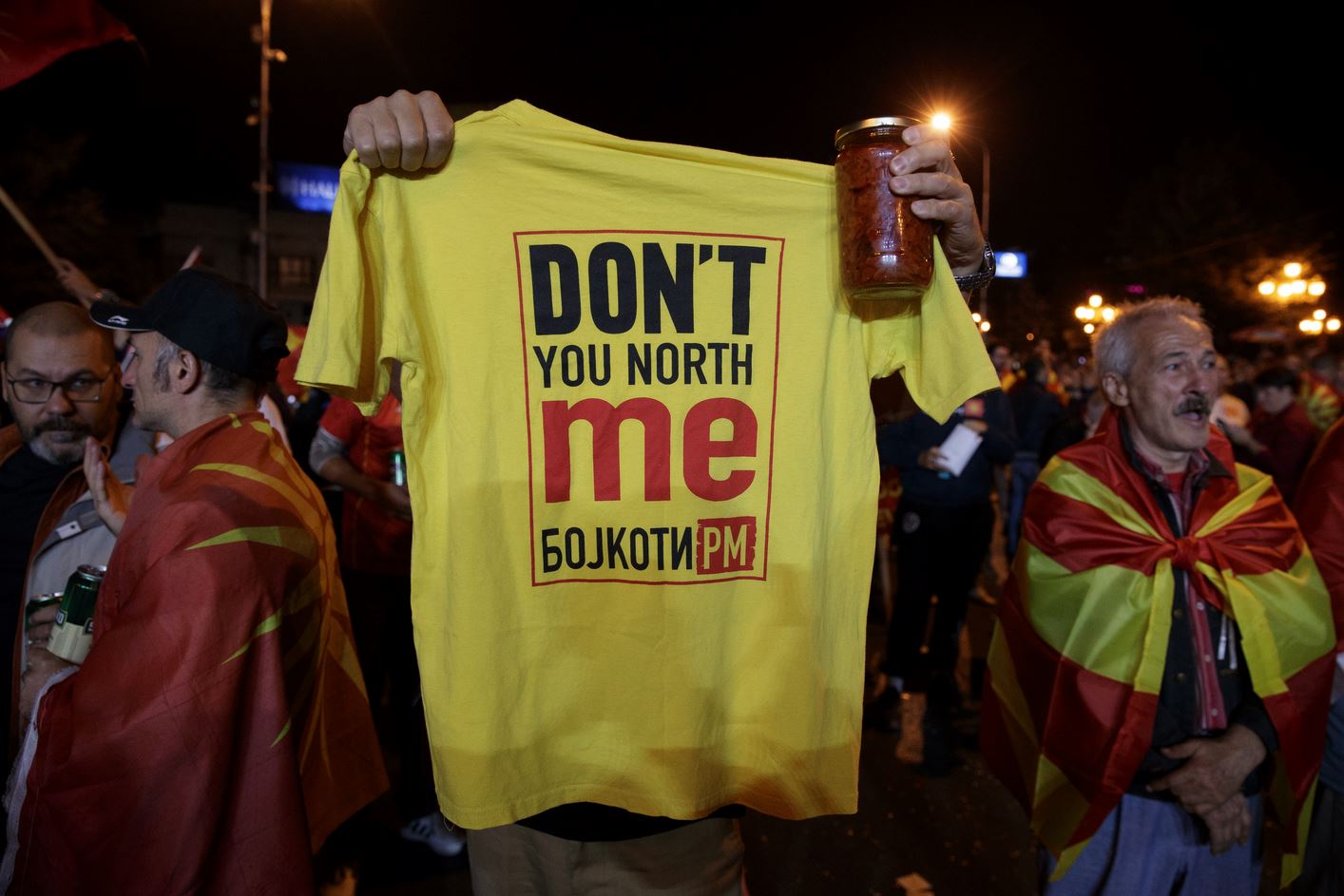 Συντριπτική πλειοψηφία του "ΝΑΙ", με μεγάλο νικητή την αποχή (ΦΩΤΟ)