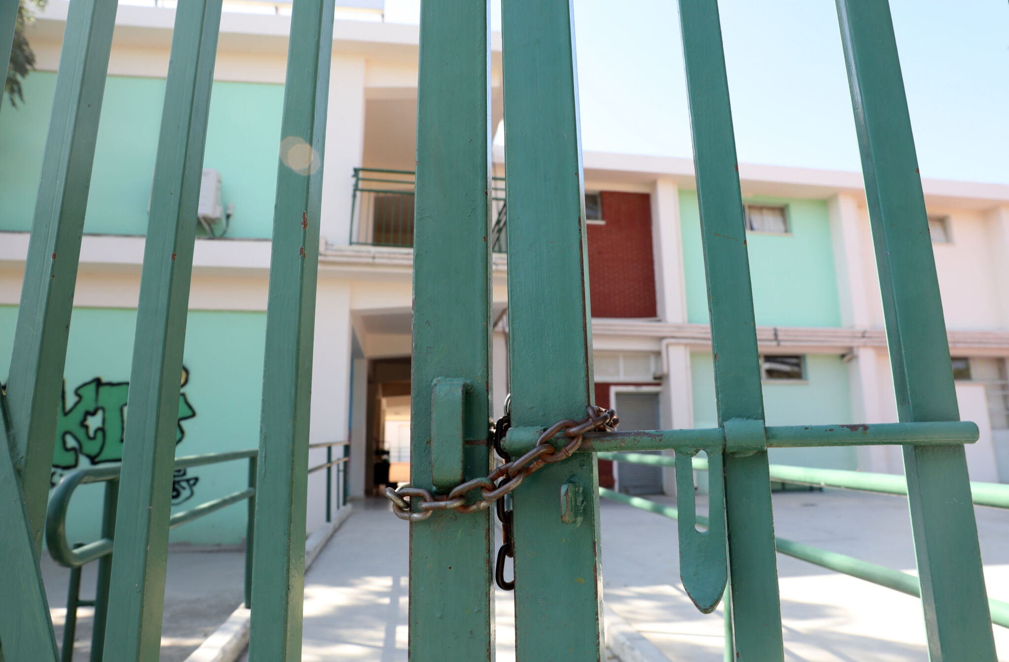 Πρωτοβουλίες ΣΕΚ και οργανωμένων γονέων για το αδιέξοδο στην Παιδεία (BINTEO)