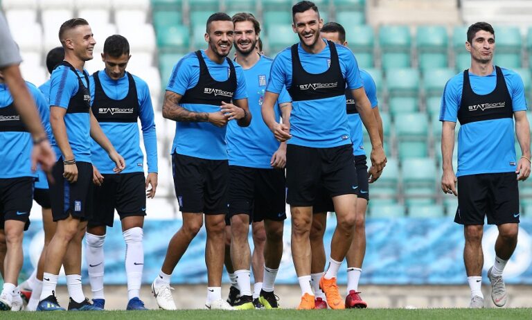 Με εκπλήξεις η εντεκάδα της Εθνικής Ελλάδος