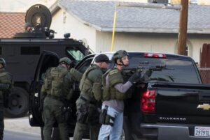 Καλιφόρνια: Οκτώ τραυματίες από πυροβολισμούς σε συγκρότημα διαμερισμάτων