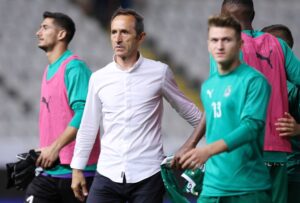 Σκέφτεται αλλάγες στο σχήμα της Ομόνοιας ο Ολίβα