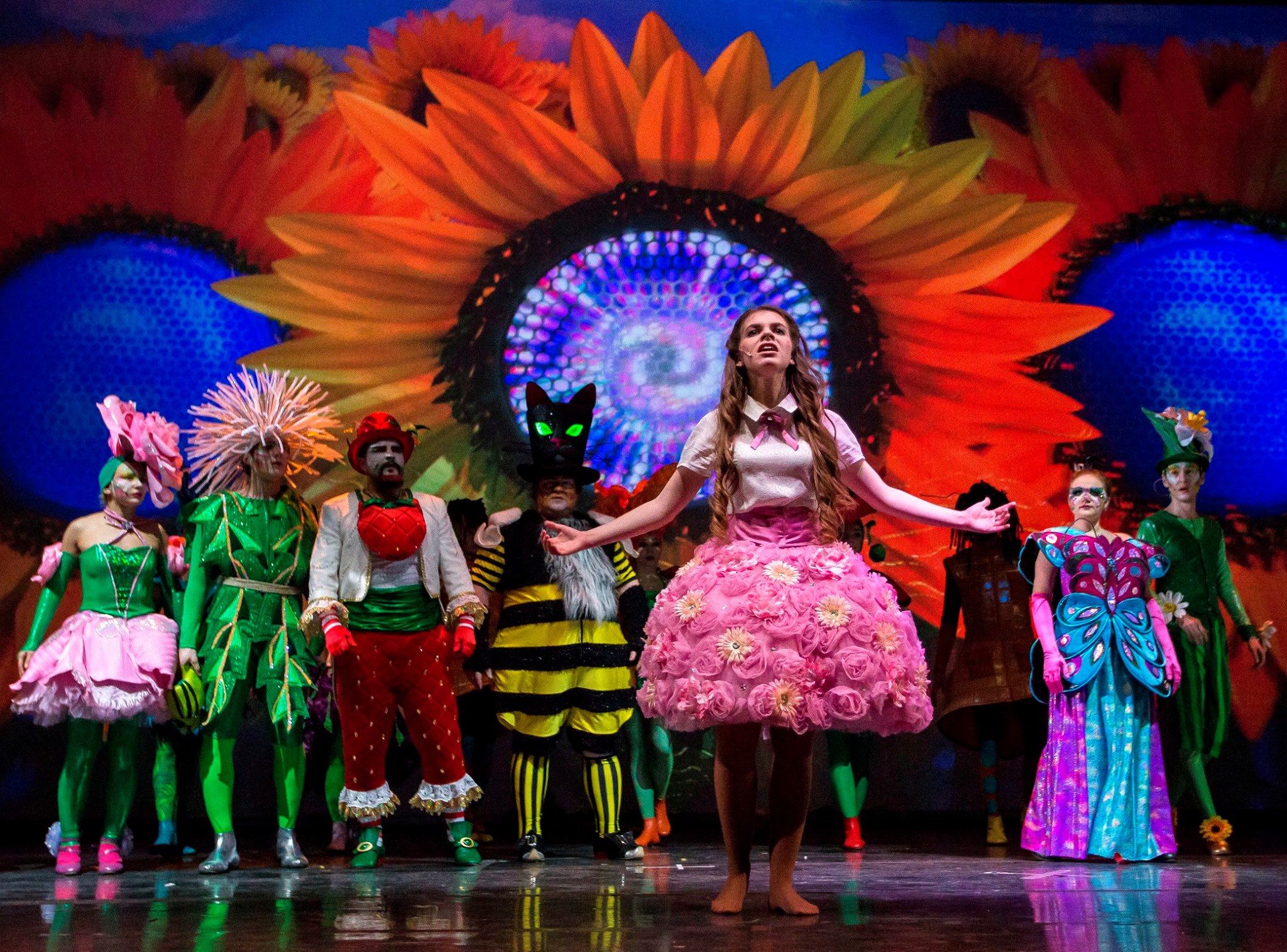 Το μοναδικό 3D μιούζικαλ «Η Αλίκη στη Χώρα των Θαυμάτων»