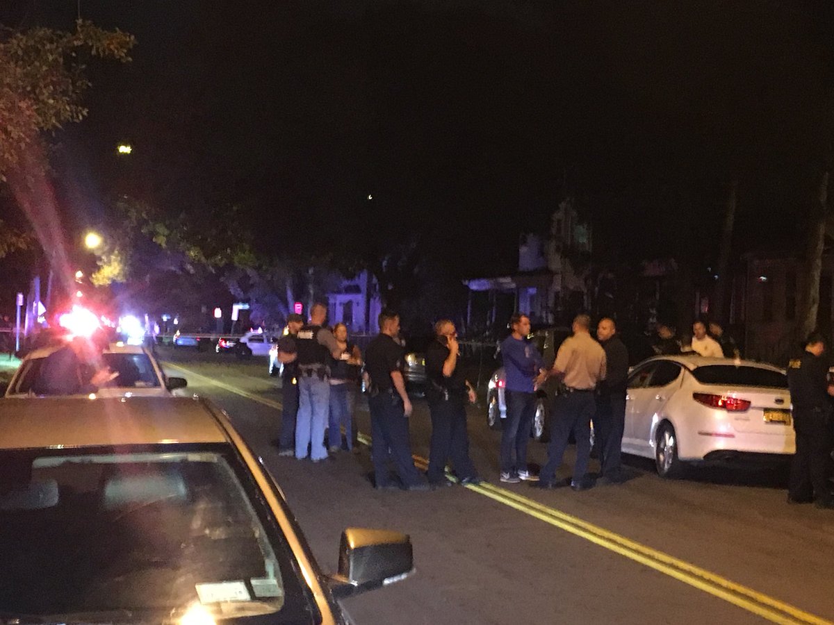 Επτά τραυματίες από σφαίρες στο Σίρακιουζ της Νέας Υόρκης (ΦΩΤΟ)