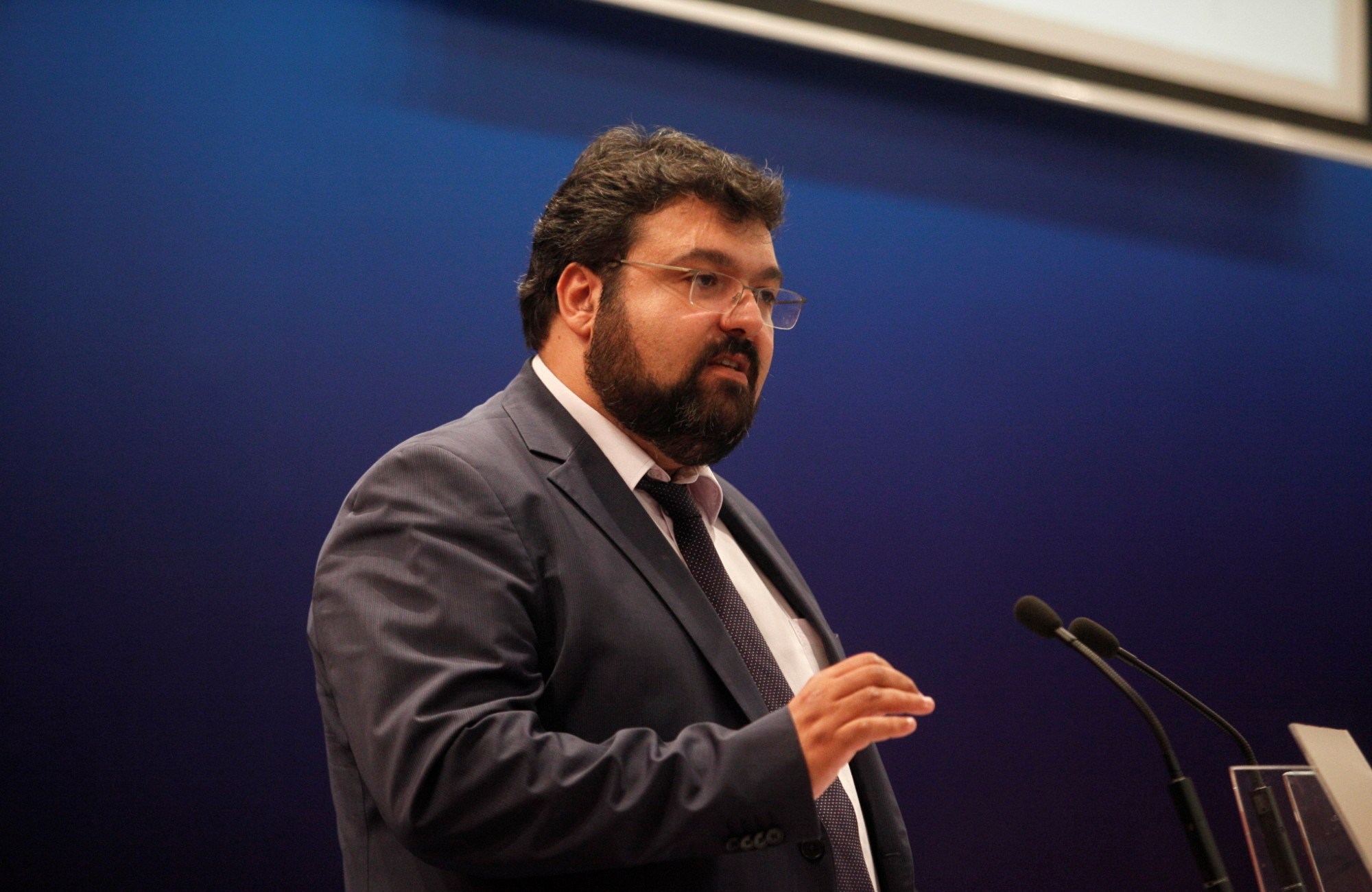 Βασιλειάδης: «Πράσινο φως στην οργανωμένη μετακίνηση οπαδών»