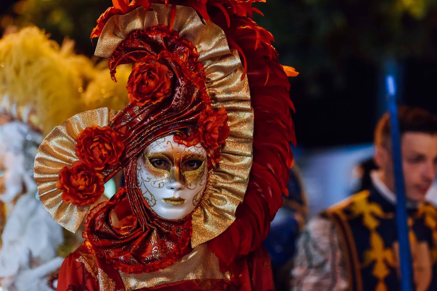 Εικόνες "βγαλμένες" από άλλη εποχή στην Αγία Νάπα (ΒΙΝΤΕΟ&ΦΩΤΟ)