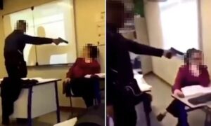 Έφηβος μαθητής απειλεί με όπλο τη δασκάλα του εν ώρα μαθήματος (ΒΙΝΤΕΟ)