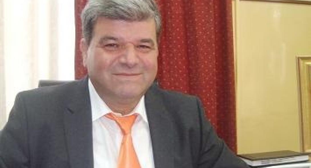 Πέθανε ο δήμαρχος Νέας Ζίχνης, μετά από πτώση από σκάλα