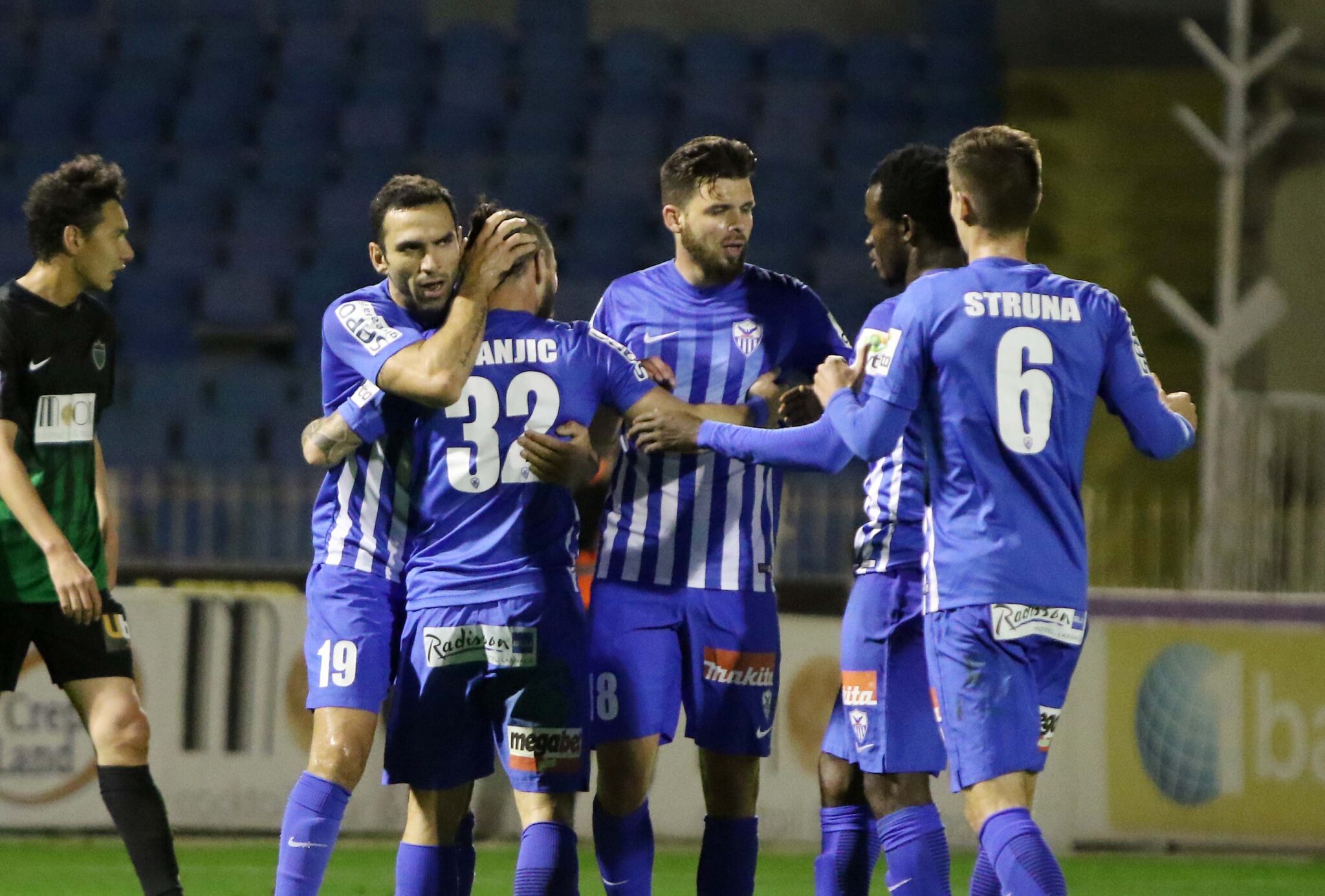 Ψάχνει την επανεκκίνηση η «Κυρία»