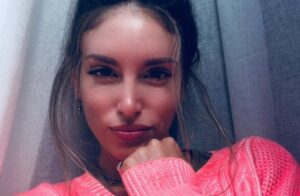 Αθηνά Οικονομάκου: Η "επική" απάντηση της σε προσβλητικό σχόλιο(ΦΩΤΟ)