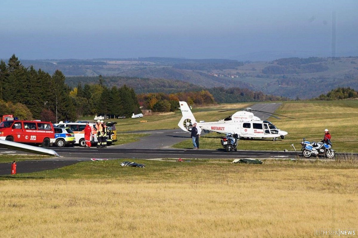 Γερμανία: 3 νεκροί και 8 τραυματίες από συντριβή αεροπλάνου (ΦΩΤΟ)