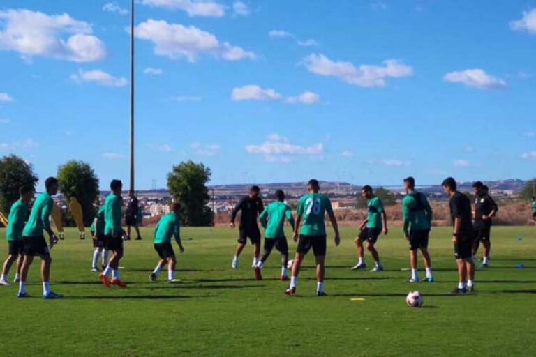 Προσαρμογή στα Κυπριακά δεδομένα για την ΑΕΚ