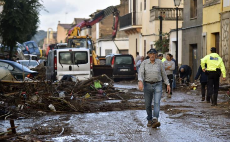 Μακραίνει η λίστα των νεκρών από τις πλημμύρες στη Μαγιόρκα