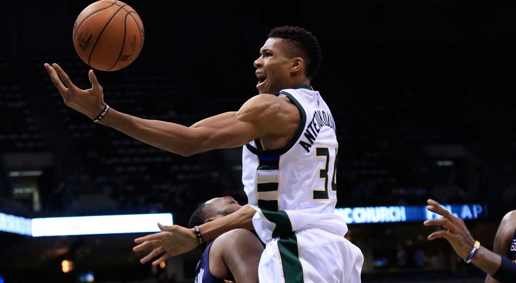 Απολαμβάνει το απόλυτο της ομάδας του ο Αντετοκούνμπο