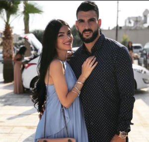 Άντρεα Κυριάκου:Η αγκαλιά του Μερκή και το σώμα της 11 μέρες μετά τη γέννα(ΦΩΤΟ)