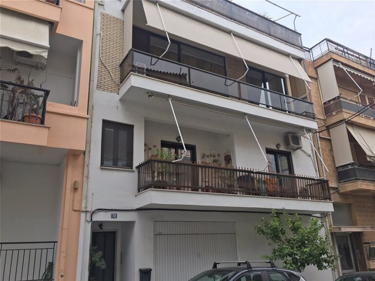 Έγκυος πήδηξε στο κενό από το μπαλκόνι του σπιτιού της