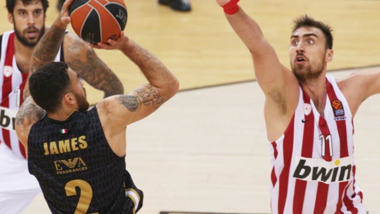 H Aρμάνι Μιλάνο προσγείωσε τον Ολυμπιακό