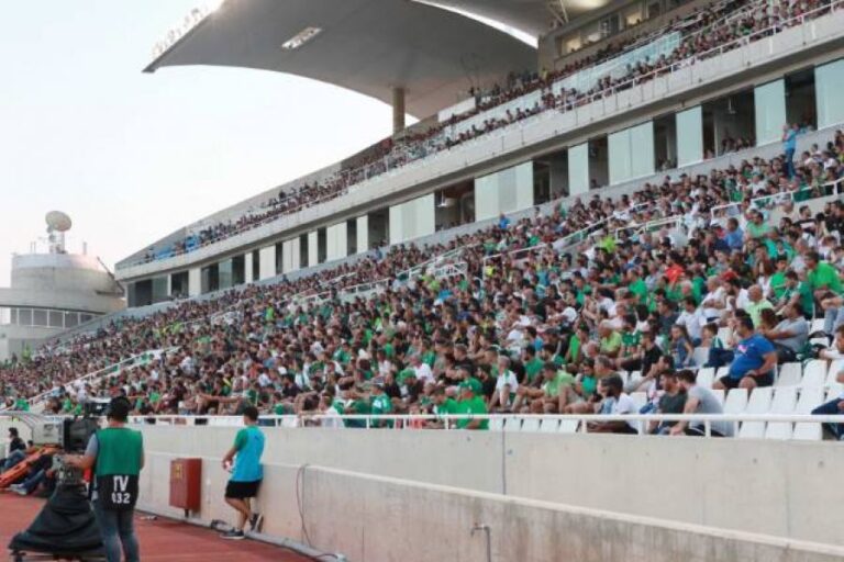 Η Ομόνοια κοντά στον μικρό Ζαχαρία που πάσχει από καρκίνο