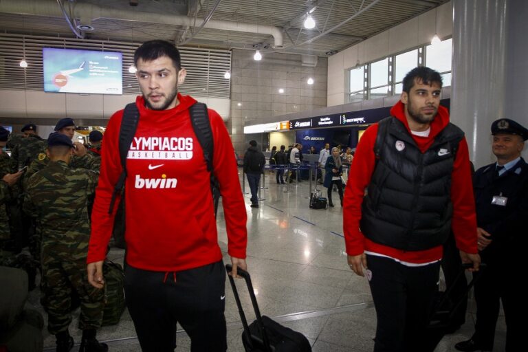 «Πέταξε» για Μόσχα ο Ολυμπιακός