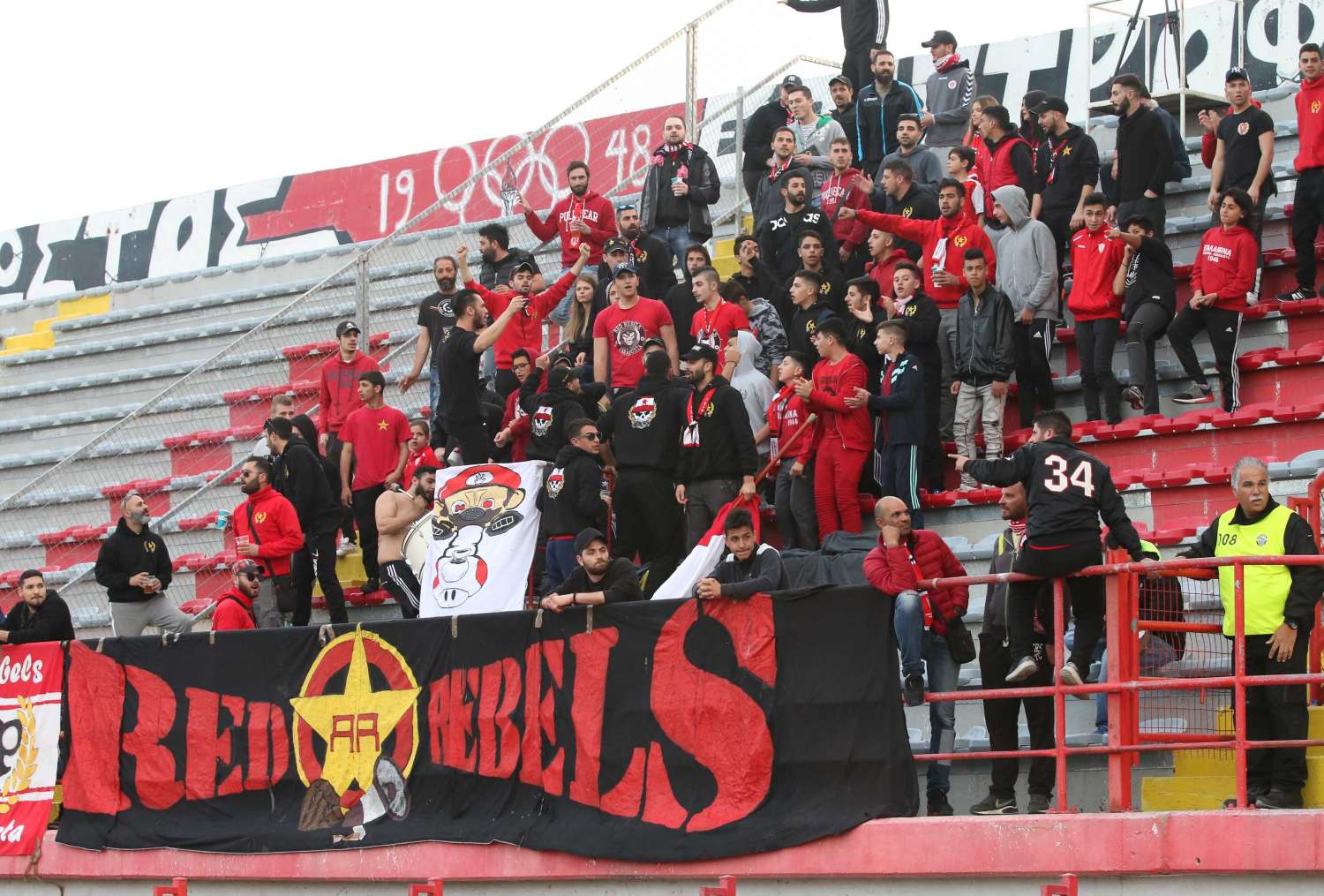 Καινούρια παρέμβαση από τους οργανωμένους οπαδούς της Νέας Σαλαμίνας