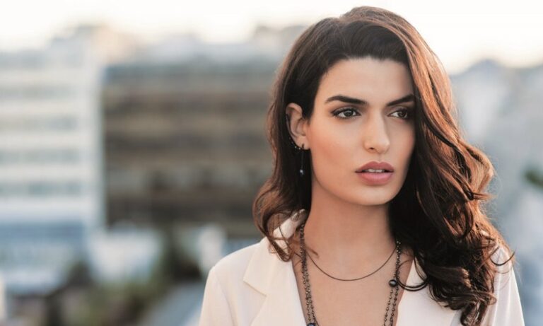 Ο εκνευρισμός της Τόνιας Σωτηροπούλου on camera(BINTEO)