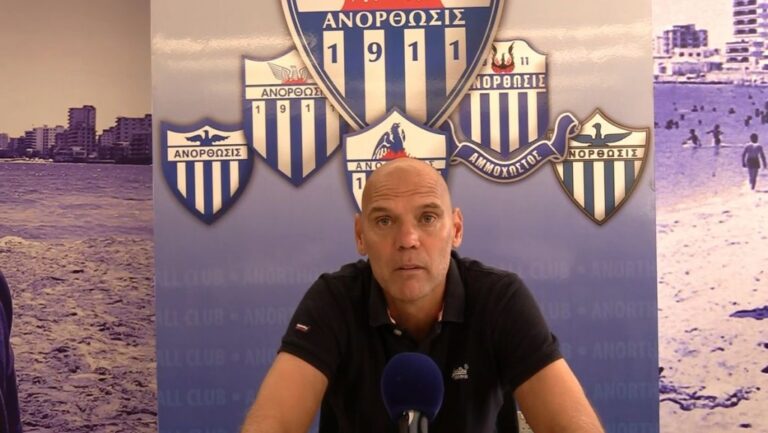 H αγωνιστική ανάκαμψη περνάει μέσα από τα αποδυτήρια