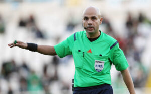 Ο Τράττος στο «Αντώνης Παπαδόπουλος» (όλοι οι ορισμοί)