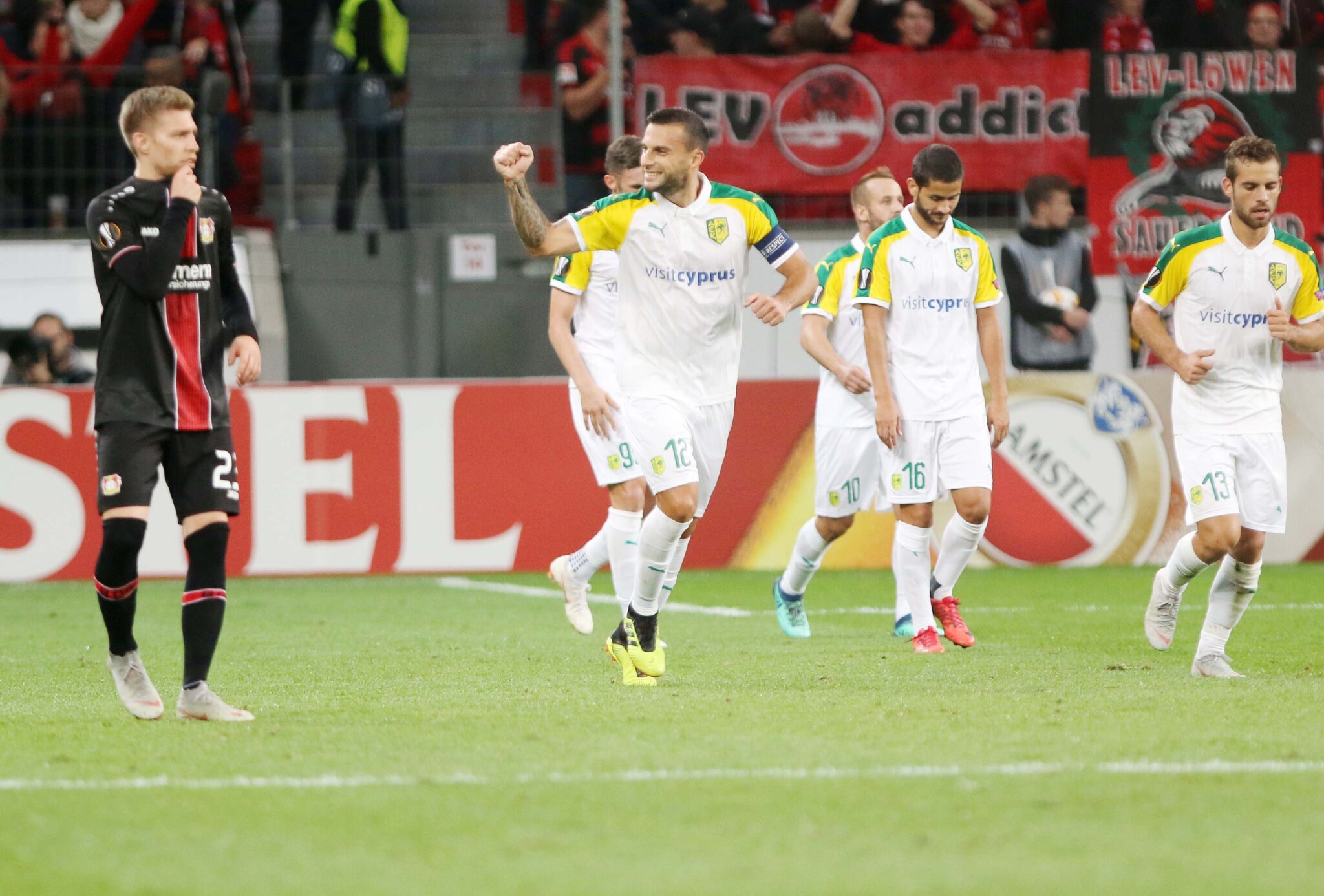 «Knock Out» ο Τρισκόφσκι