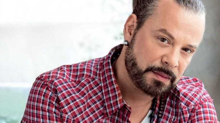 Άστραψε και βρόντηξε ο Δάντης:"Γριές αμαρτωλές, παλιατζούρες, λουλουδοαρπάχτες"