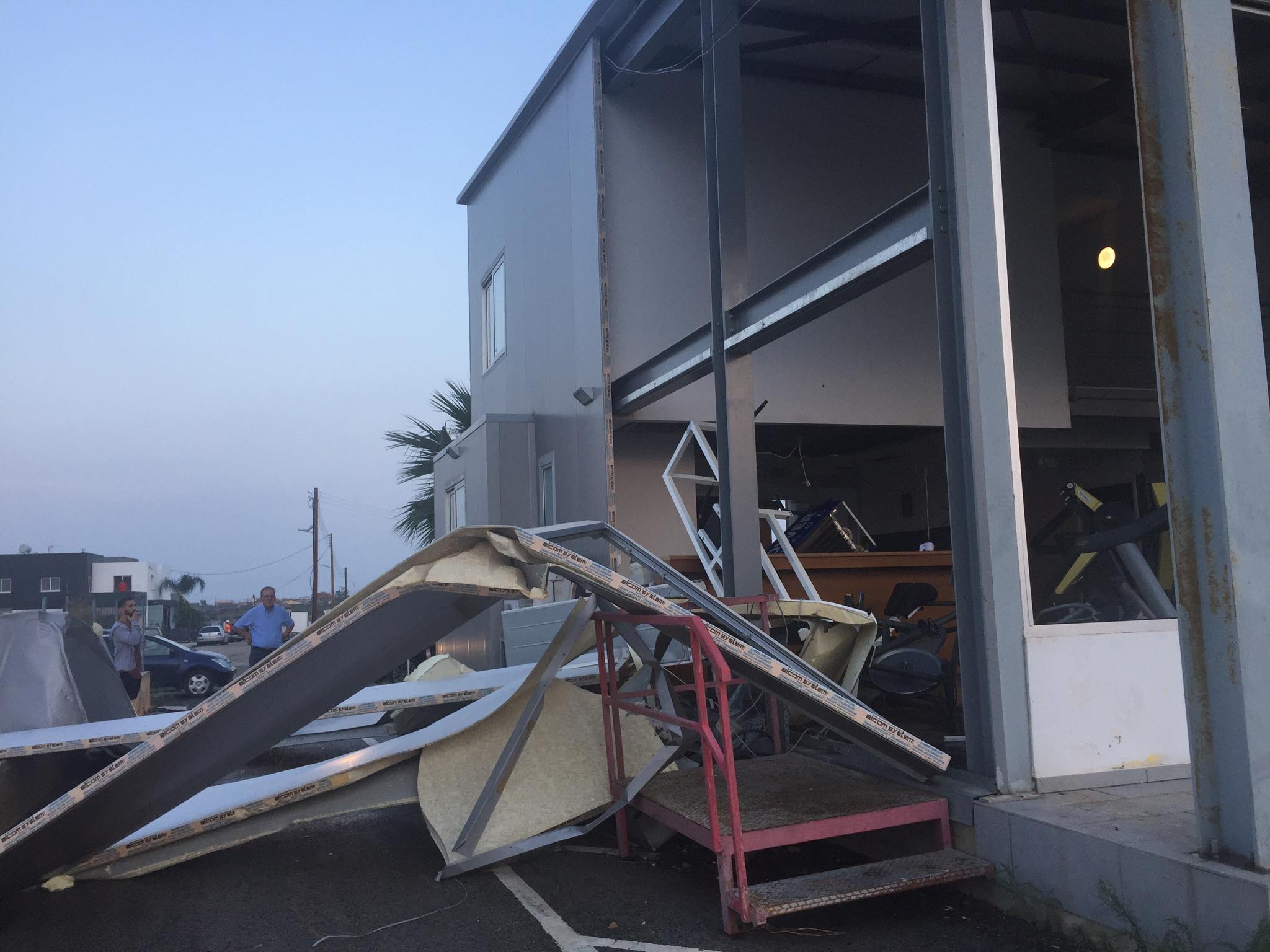 Στη…γραφειοκρατεία "κολλούν" οι αποζημιώσεις για τον ανεμοστρόβιλο