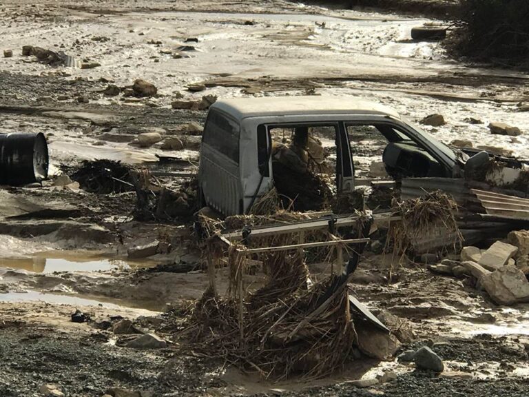 "Πληγές" από την κακοκαιρία μετρούν οι κάτοικοι της επαρχίας Λάρνακας (ΒΙΝΤΕΟ)