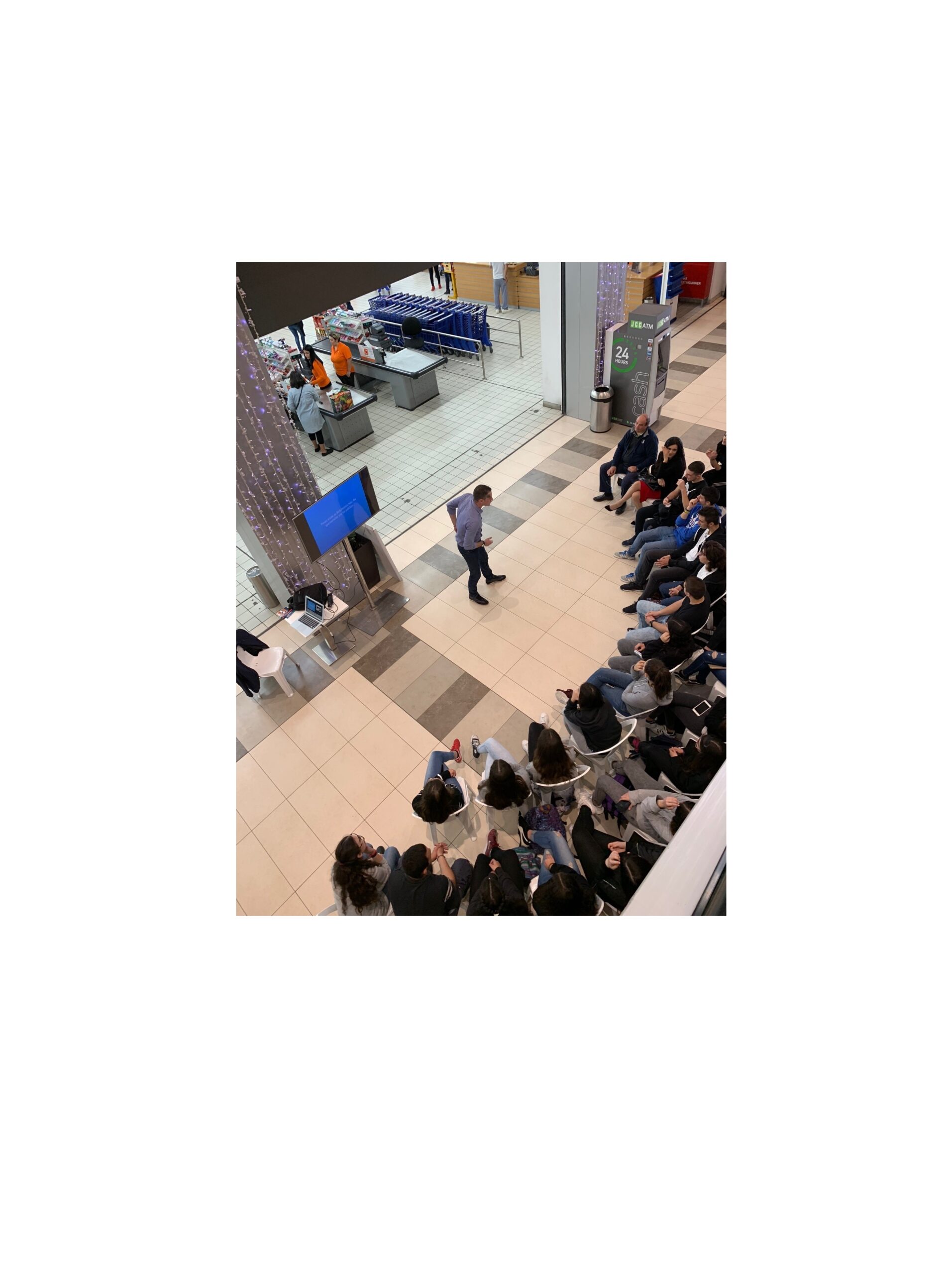 Εκπαιδευτικό εργαστήρι για μαθητές στο The Mall of Engomi