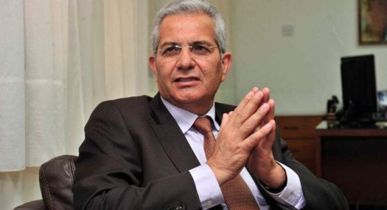 Τετ-α-τετ συνάντηση ΓΓ ΑΚΕΛ – Μογκερίνι στις Βρυξέλλες