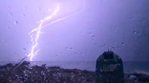 Προβλήματα στο οδικό δίκτυο και διακοπές ρεύματος έφερε η "Πηνελόπη" (BINTEO)