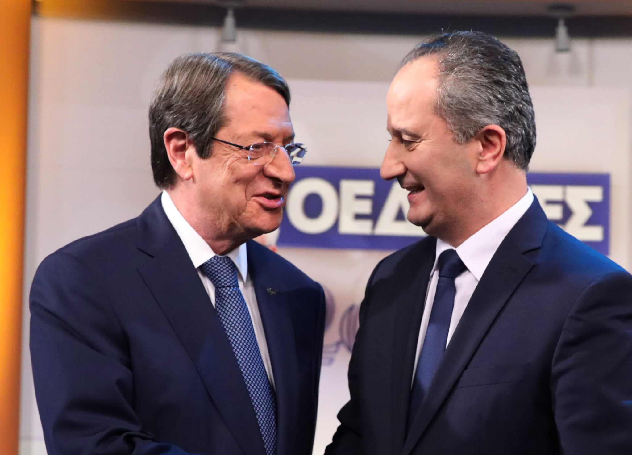 Tετ-α-τετ Αναστασιάδη και Μαλά στο Προεδρικό Μέγαρο (ΦΩΤΟ)