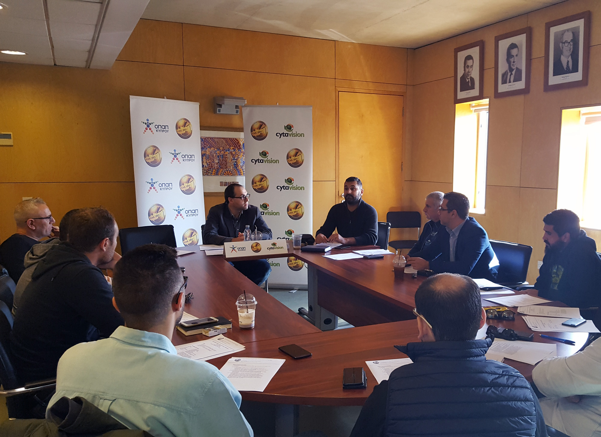 Με τους αρχισυντάκτες των αθλητικών ιστοσελίδων συναντήθηκε η ΕΑΚ (ΦΩΤΟ)