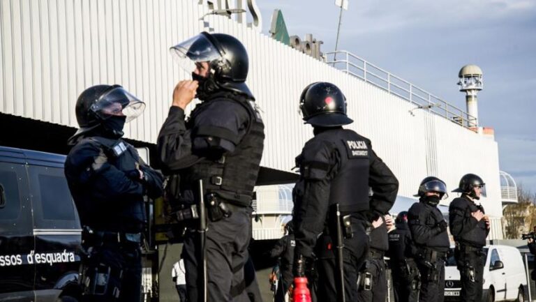 Συναγερμός στη Βαρκελώνη μετά την απειλή βόμβας σε σταθμό τρένων