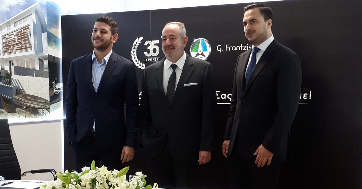 35 χρόνια πριν, ένα μεγάλο ταξίδι άρχιζε.