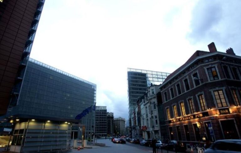 Προτάσεις για στήριξη γεωργικών επενδύσεων στην τ/κ κοινότητα δέχεται η Κομισιόν