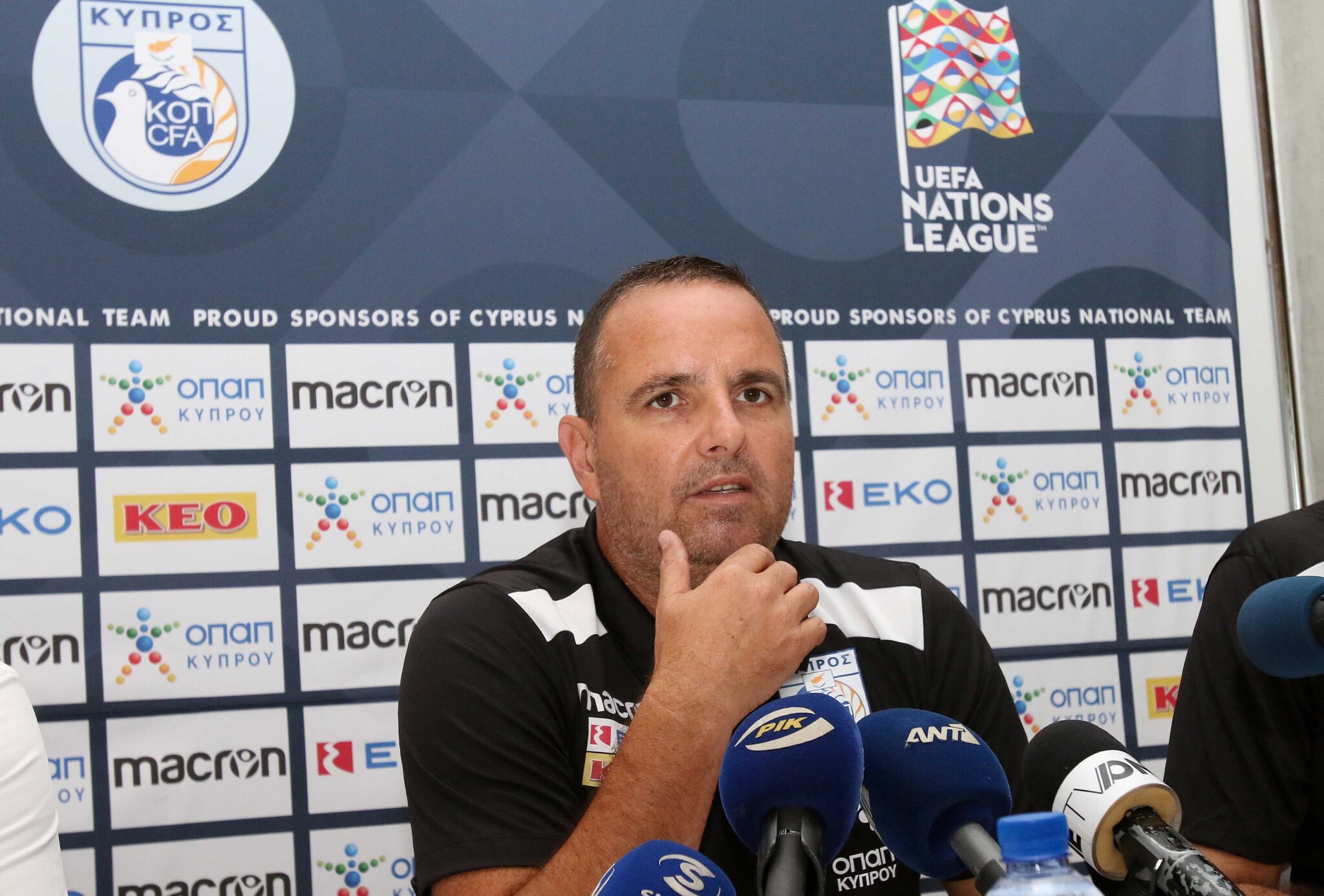 Σιμόν: «Ευχαριστώ για την εμπιστοσύνη, βελτιωνόμαστε παιχνίδι με το παιχνίδι»