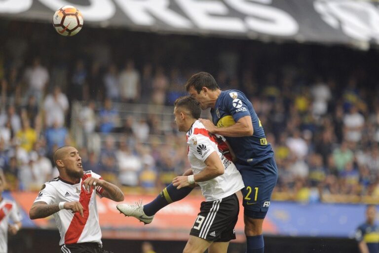 Επίσημο: Στις 00:15 το Superclasico (ΒΙΝΤΕΟ)