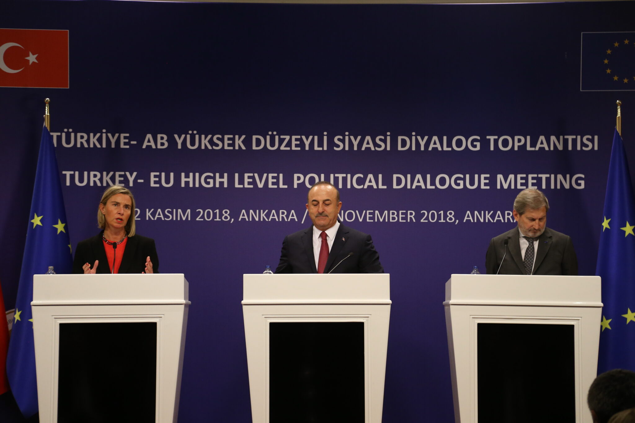 Το κυπριακό στη συνάντηση Μογκερίνι-Τσαβούσογλου