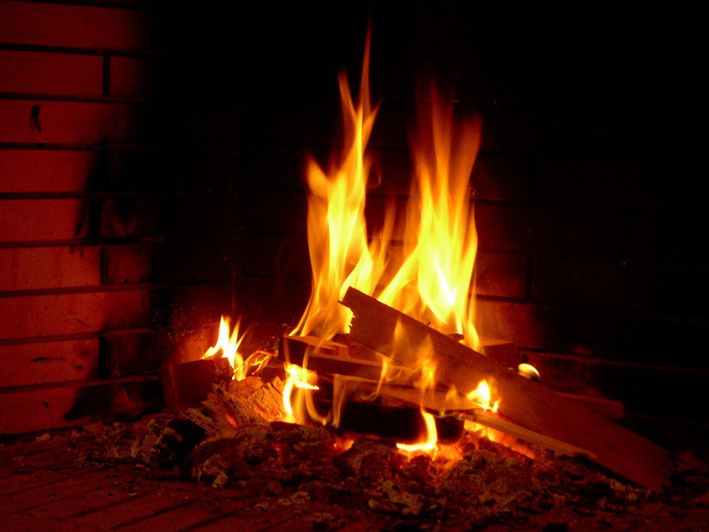 Πυρκαγιά σε οροφή οικίας στη Λευκωσία, από καπνοδόχο τζακιού ξεκίνησε η φωτιά