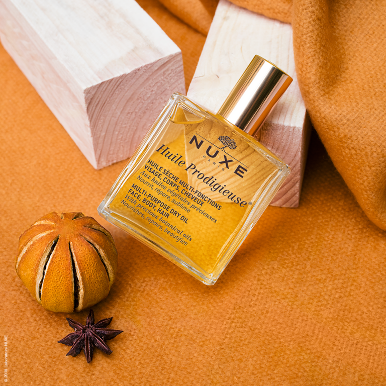 Το HUILE PRODIGIEUSE είναι το αγαπημένο λαδάκι των Γαλλίδων γυναικών.