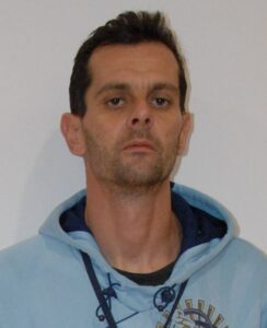 Αυτός καταζητείται για διάρρηξη και κλοπή κτιρίου στη Λευκωσία (ΒΙΝΤΕΟ)