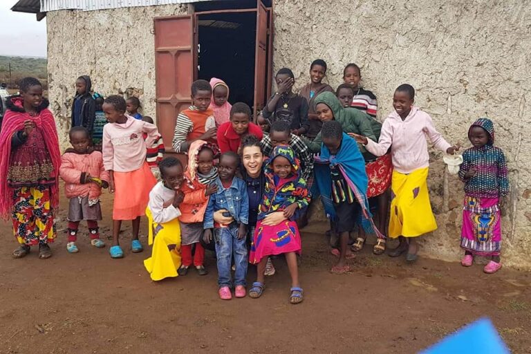 Μηνύματα ελπίδας και ανθρωπιάς από την μακρινή Αφρική (ΒΙΝΤΕΟ)