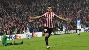 Τρομερός Αντούριθ: Εκτέλεσε πέναλτι χωρίς να πάρει φόρα (ΒΙΝΤΕΟ)