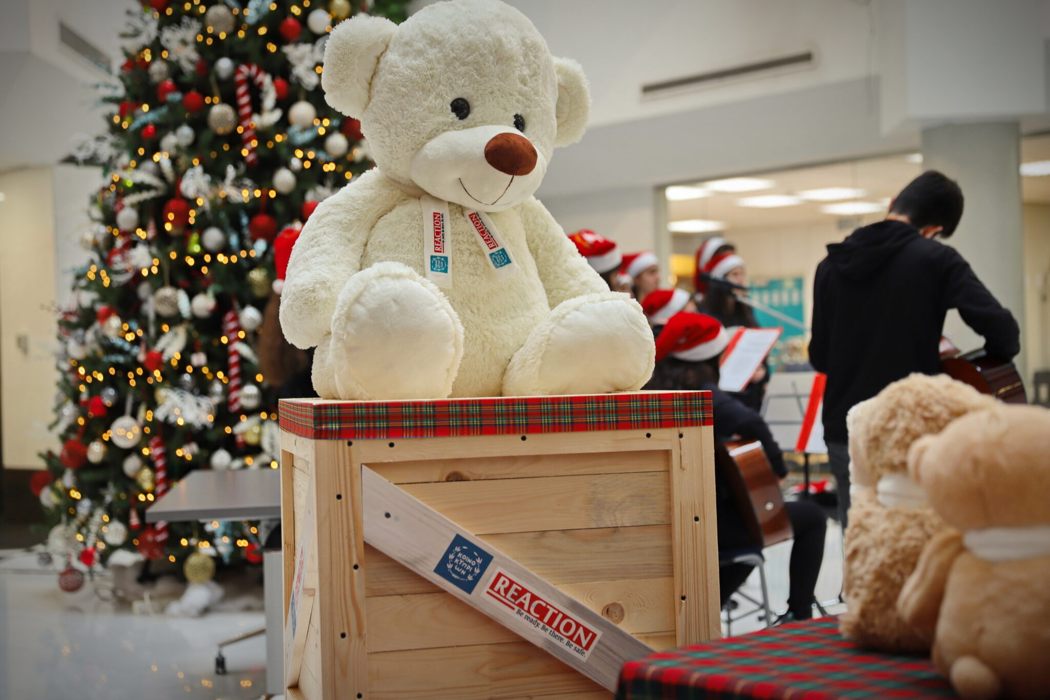 Η Χαρά μαζεύει ευχές για τα παιδιά του Μακάριου Νοσοκομείου