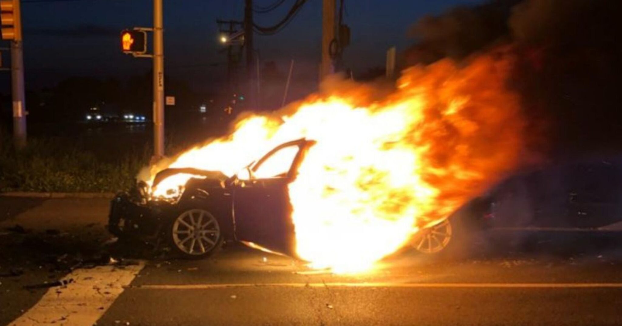 Σύλληψη 32χρονου τη μέρα των Χριστουγέννων επειδή έκαψε το αυτοκίνητο 25χρονης