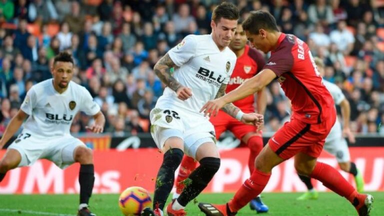 Η Βαλένθια πήρε τη «μπουκιά» μέσα από το στόμα της Σεβίλλη